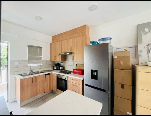 2 BEDROOM APARTMENT FOR SALE IN LAMBTON